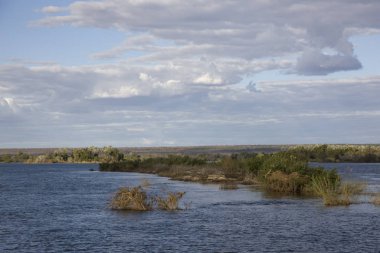 Zambezi Nehri 'nde Zimbabve günbatımı