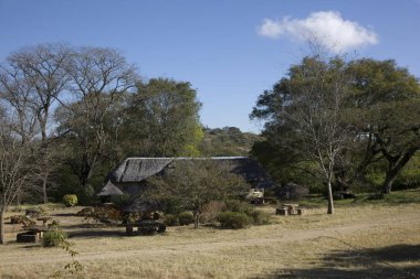 Güneşli bir günde Dziba antik şehir Zimbabve Harabeleri