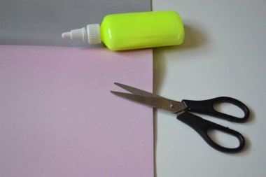 makas kesim kağıt, izole