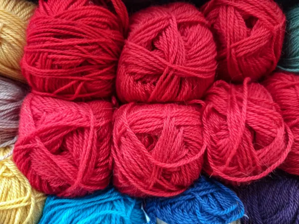 羊毛针织 针织用彩线 — 图库照片