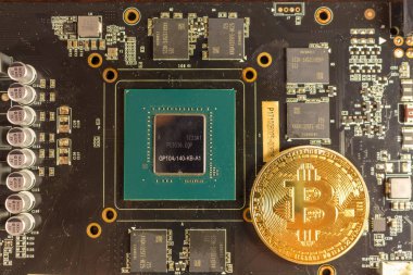 Bitcoin para ekran kartı üzerinde yer alır.