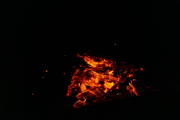 Fuego Madera Contra Fondo Oscuro —  Fotos de Stock