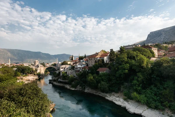 Eski köprü nehir Neretva, Mostar, Bosna Hersek '. 