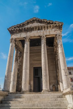 Roma Tapınağı Augustus Forum yer, Pula, Hırvatistan, Avrupa