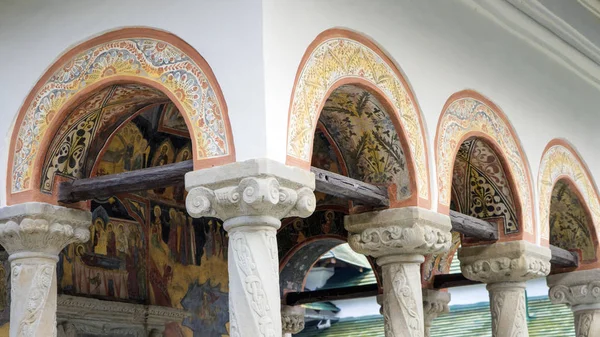 シナイ正教会の修道院。ルーマニア・プラホヴァ郡シナイア. — ストック写真