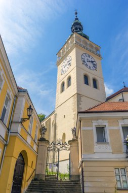 Mikulov, Moravya, Çek Cumhuriyeti. Mikulov kalesi Nikolsburg cephe turistlere açık