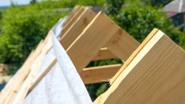 Fotoğraf ahşap çatı inşaatı, ev için sembolik fotoğraf, ev binası.