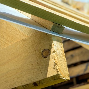 Fotoğraf ahşap çatı inşaatı, ev için sembolik fotoğraf, ev binası.