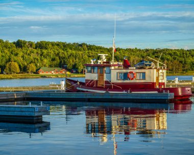Gore Bay, Manitoulin Adası demirledi tekne