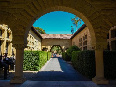Stanford Üniversitesi içinde Akademik kemer, Ca
