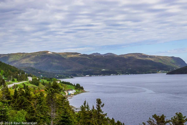 Layers Clouds Decorate Mountains Gros Morne Newfoundland — Stock Photo, Image