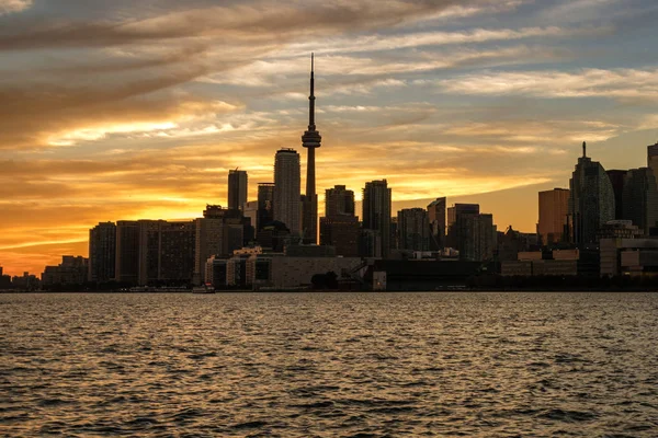 Choppy Waters Lake Ontario Front Downtown Toronto Ontario Canada — Stock Photo, Image