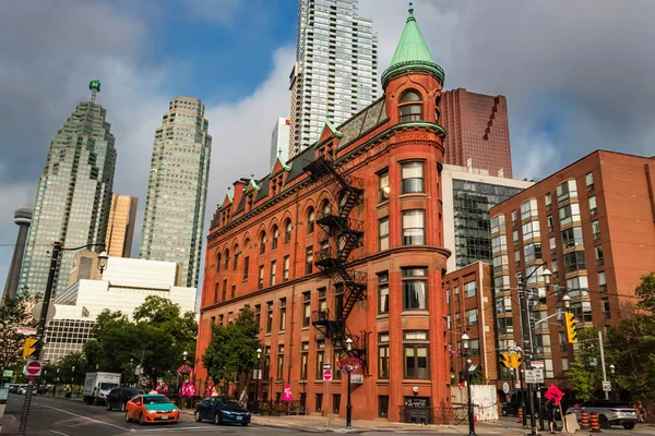 Zaman karışımı kasabada, Toronto, Ontario, Kanada