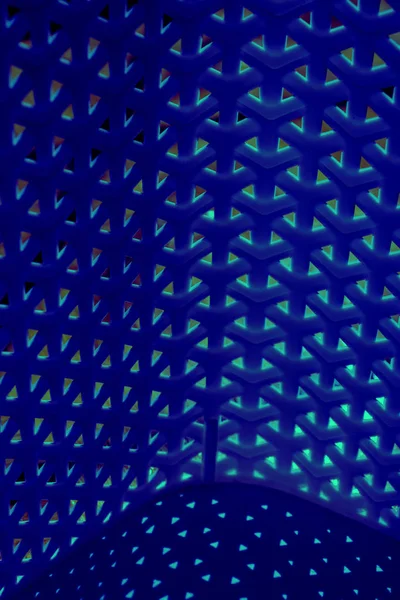 Mavi çok boyutlu iç içe geçmiş desen