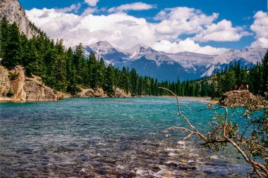 Rocky dağlarında Bow nehri, Ab, Kanada