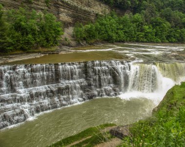 Genesee Nehri, Ny Letchwork alt şelaleler