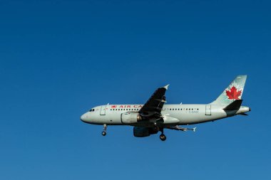 Workhorse Air Canada jet inişi, Pearson Uluslararası Havaalanı, Toronto