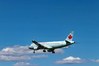 Pearson International Airport yakınlarındaki Air Canada beygir jeti, Toronto