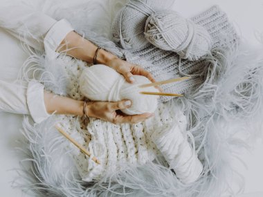 Holding arka plan örgü konu erkek görünümünü detay eller