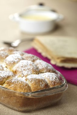 Tatlı Avusturyalı Maya Buns Buchteln plaka, yakın çekim 