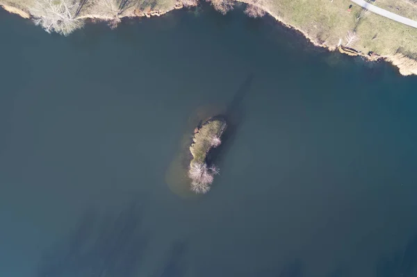 Große Drohne Blick Auf Schöne Kleine Insel Der Mitte Des — Stockfoto
