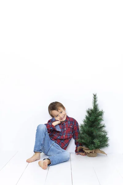 Happy Little Boy Posing Christmas Tree Isolated White Background — Stock Photo, Image