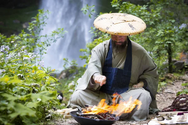 European Man Beard Japanese Robe Making Fire Ceremony Front Great — Stock Photo, Image