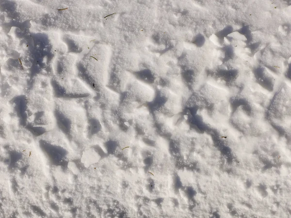 Autoreifenabdrücke Auf Schneebedeckter Straße Nahaufnahme — Stockfoto