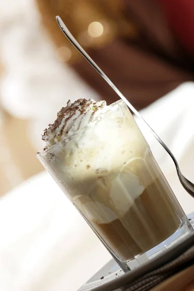 Verre Avec Traditionnel Espresso Con Panna Gros Plan — Photo