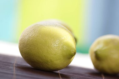 taze yığını sarı limon, yakın çekim 