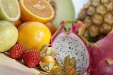 taze olgun egzotik meyve yığını, yakın çekim  