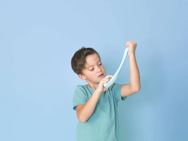 Little Boy Plays Having Fun While Playing Homemade Slime Front — Stock Photo, Image