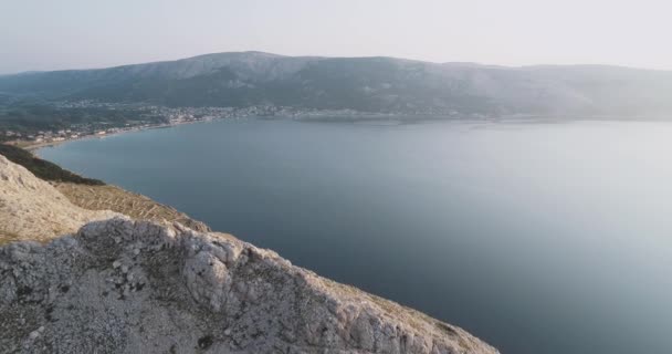 Vista Aérea Del Paisaje Marino Ciudad Costa Amanecer — Vídeos de Stock