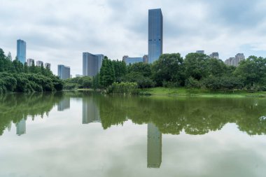Çin 'deki Lakeside modern ofis binası