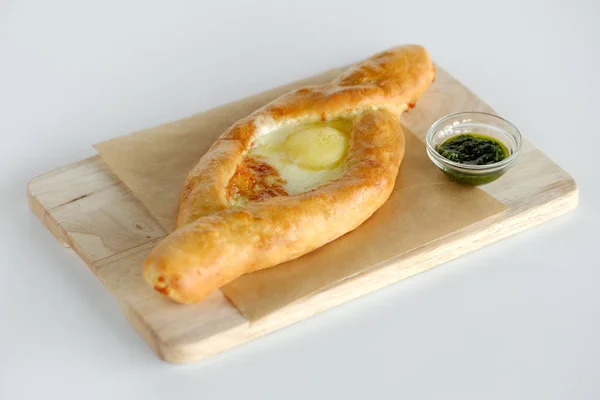 Adjarian で Khachapuri。国のグルジア料理 — ストック写真