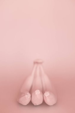 Lighn arka planda muz. Minimal stil