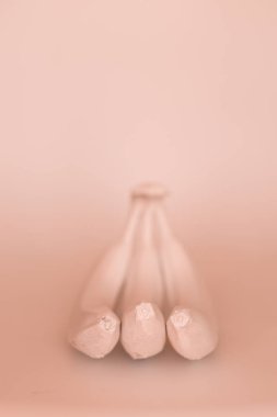 Lighn arka planda muz. Minimal stil