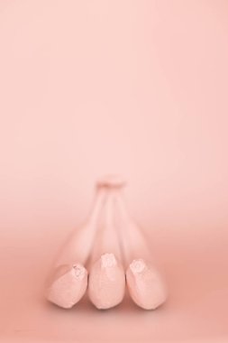 Lighn arka planda muz. Minimal stil