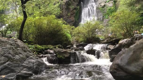 Video Clip Cachoeira Khlong Lan Parque Nacional Khlong Lan Kamphaeng — Vídeo de Stock