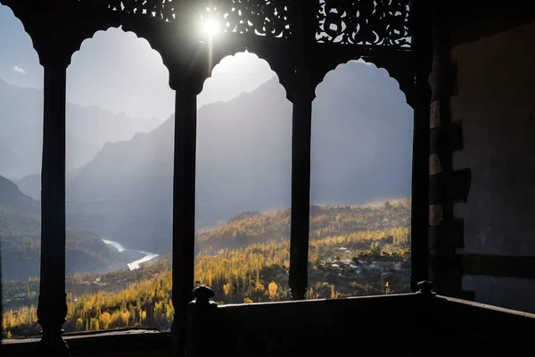 Осенний Вид Долины Хунза Через Форт Балтит Гилби Балтистан Пакистан — стоковое фото