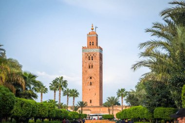 Koutoubia Cami bir görüntü. Marrakesh, Morocco.