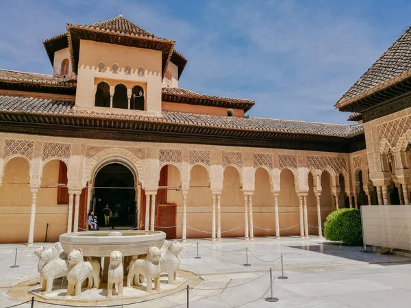 Гранада Испания Мая 2017 Года Исламская Мавританская Архитектура Дизайн Дворе — стоковое фото