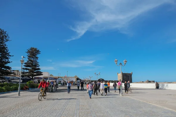 Essaouira Marruecos Marzo 2014 Paisaje Vista Gente Local Turistas Relajarse —  Fotos de Stock