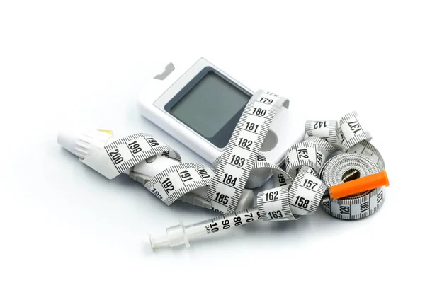 Close Glucometer Blood Sugar Test Stripe Insulin Injection Syringes Pills — Stock Photo, Image