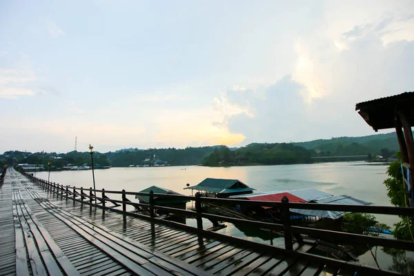 Längste Holzbrücke Thailands Monobrücke Sangkhlaburi Kanchanaburi Thailand — Stockfoto