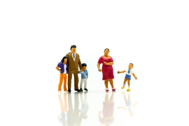 Minyatür insanlar: ev iş, Aile ve mülkiyet kavramı kullanma ile aile.