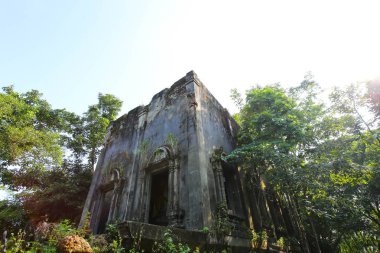 Wat Wang Wiwekaram, Sangklaburi, Kanchanaburi, Tayland, sualtı eski Budist Tapınağı