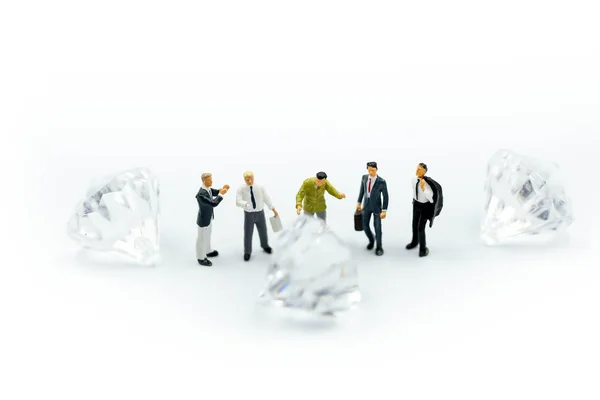 Miniature People Businessman Connection Deal Diamond Business Concept — Stock Photo, Image