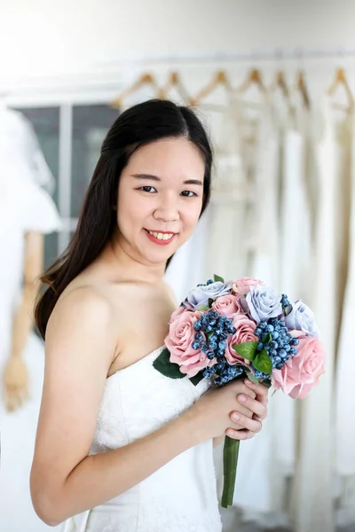 Bride Dress Holding Wedding Bouquet Flowers Greenery Happy Wedding Concept — Stock Photo, Image