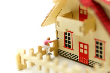 Minyatür insanlar: Ana sayfa, inşaat, iş kavramı, ev onarım veya ev tadilatı için görüntü kullanmak oluşturmak için alt takım